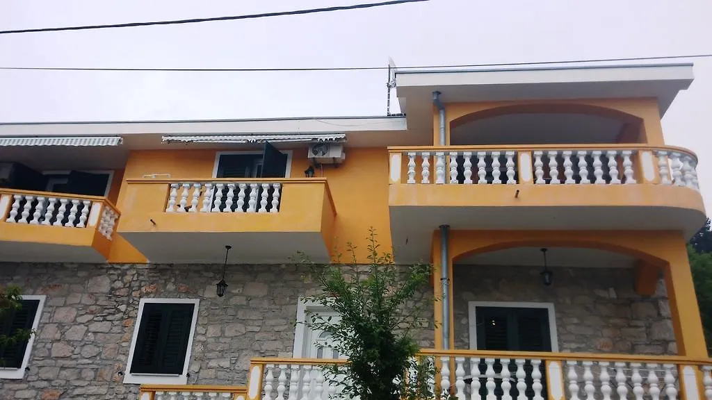 פרקו Apartments Val'S Osljak