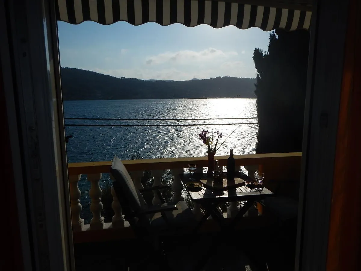 Apartments Val'S Osljak Preko Croazia